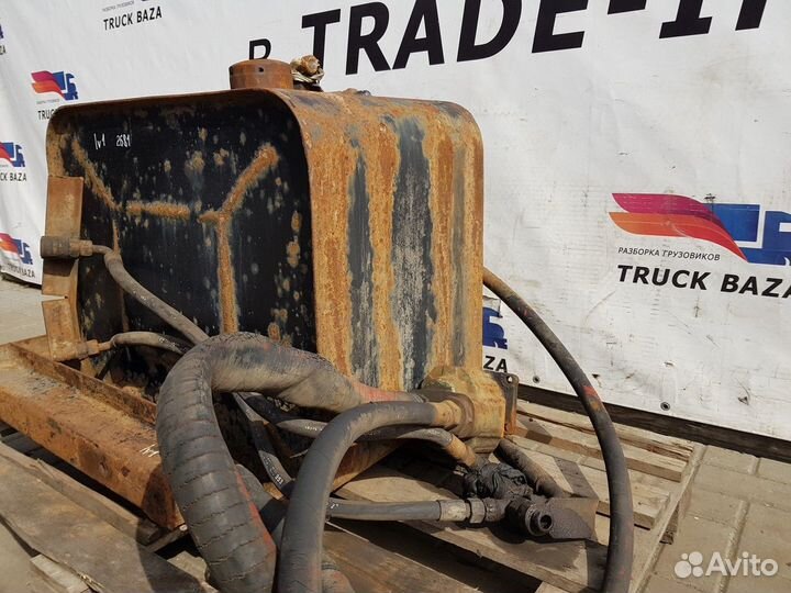 Бак гидравлический в сборе Iveco EuroStar