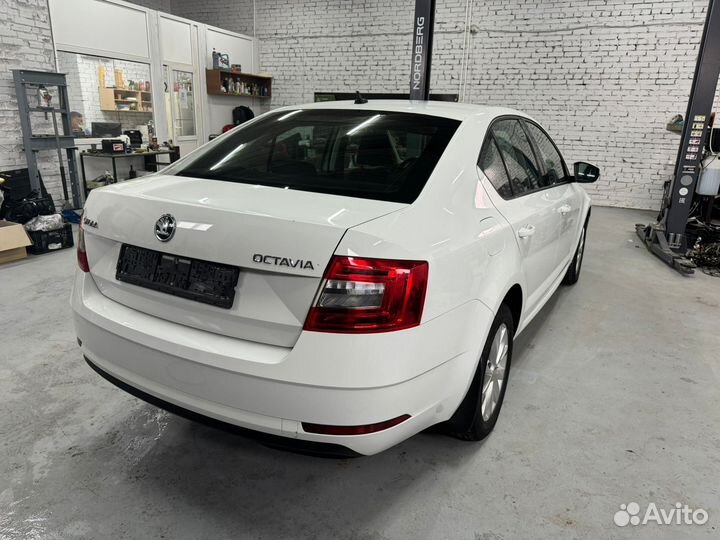 В разборе Skoda Octavia A7 MK3 на бу Запчасти