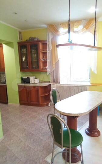 4-к. квартира, 128,8 м², 4/5 эт.