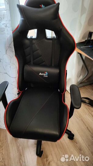Игровое компьютерное кресло aerocool AC110