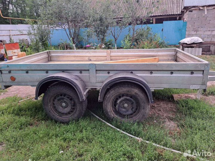 Прицеп на легковой автомобиль двухосный