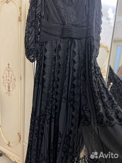 Платье вечернее