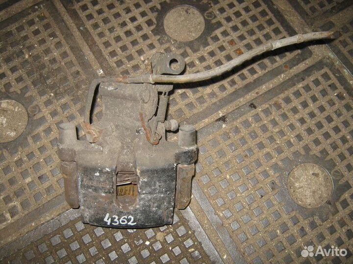 Суппорт задний левый Jaguar XF X250