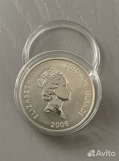 Коллекционная монета