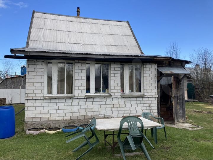 Дача 35 м² на участке 10 сот.