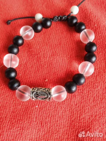 Браслет с рунами