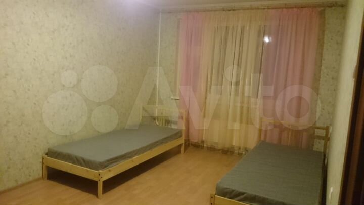 Комната 24 м² в 4-к., 6/16 эт.