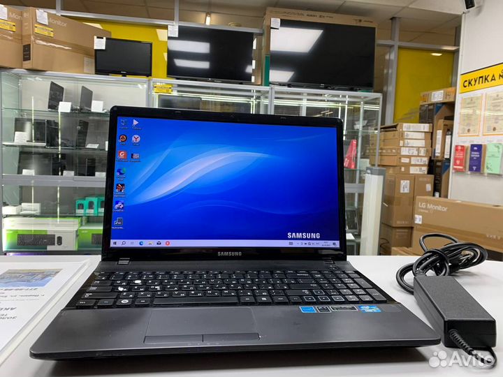 Ноутбук Samsung Сore i5/ nvidia 1Gb/ SSD 240Gb