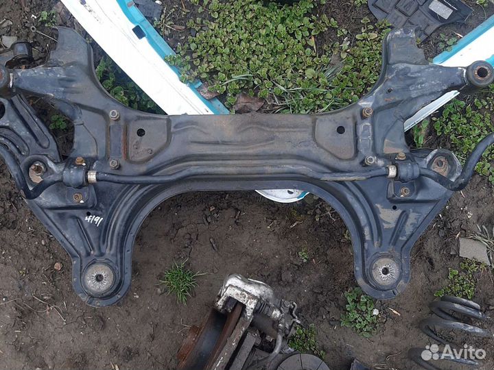 Шевроле авео Т250 подрамник передний