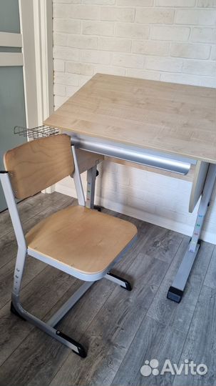 Стол ученический 