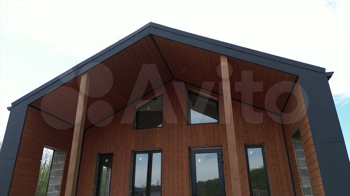 Дом 100 м² на участке 5 сот.