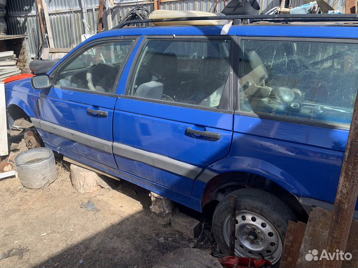 Volkswagen Passat 1.6 МТ, 1989, 300 207 км