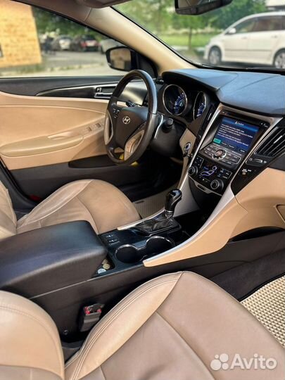 Hyundai Sonata 2.0 AT, 2012, 210 000 км