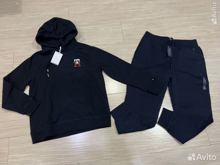 Спортивный костюм tommy hilfiger женский