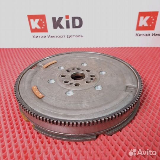 Маховик Changan Uni-T