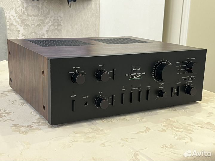 Интегральный усилитель Sansui au-d707f