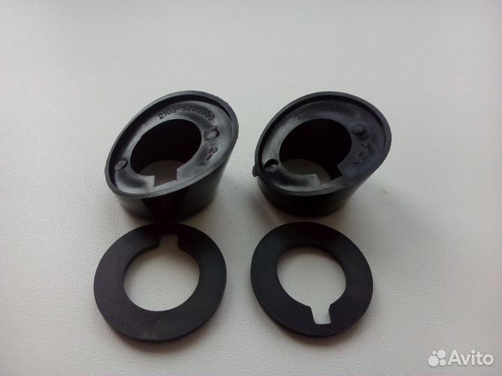 Втулки трапеции дворников ваз 2103