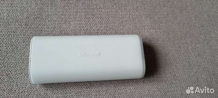 Пауэрбанк Microsoft DC-21 белый 6000 mah 1,5 А