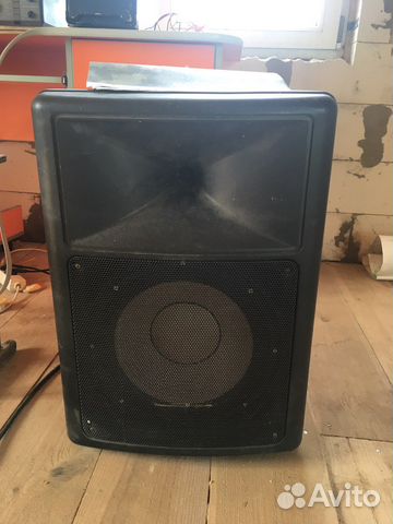 Эстрадная аккустическая система колонка