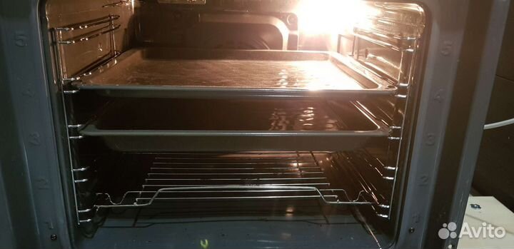 Электрический духовой шкаф Hansa boes68465