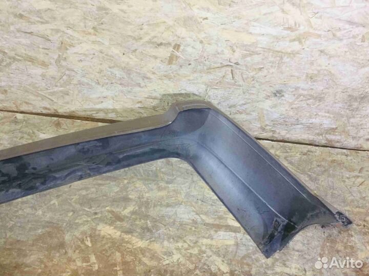 Бампер задний Nissan Avenir W10 Золотоцарапины