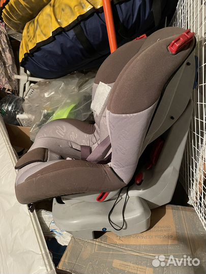 Автомобильное кресло с 0- 18кг