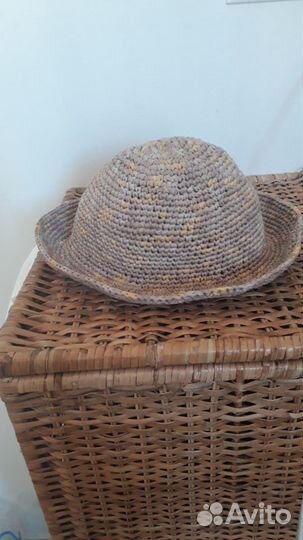 Шляпа из рафии