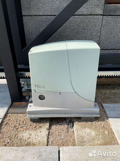 Ремонт рольставней ворот жалюзи