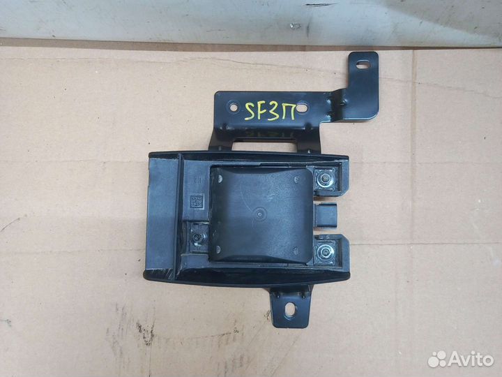 Датчик слепых зон правый Хундай Санта Фе 4 tm
