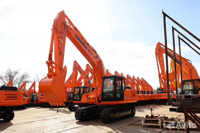 Гусеничный экскаватор Lonking CDM6225, 2023