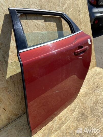 Дверь задняя левая Volvo V40 MV MZ63 дверь в сборе