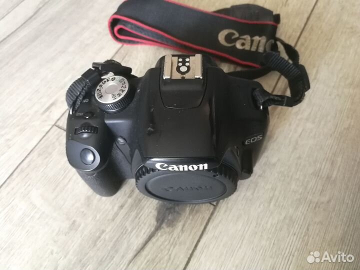 Цифровая фотокамера Canon EOS-500D (EF-S18-55 мм)