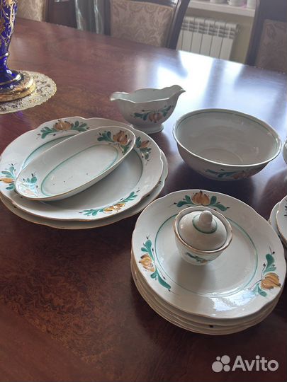 Продам обеденный сервиз
