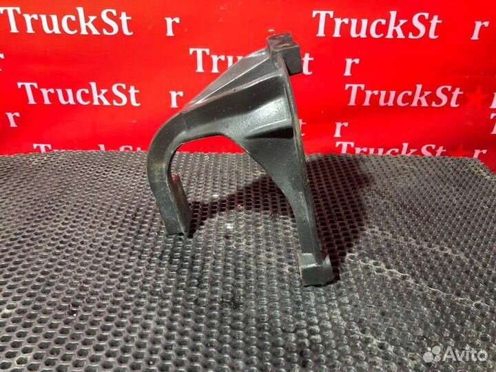 Кронштейн патрубка системы EGR Daf XF106