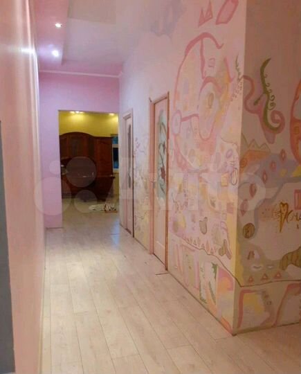 Дом 320 м² на участке 6 сот.