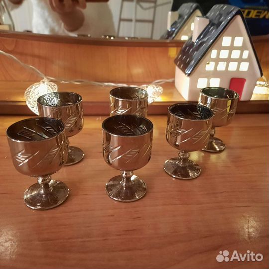 Рюмка стекло золотые