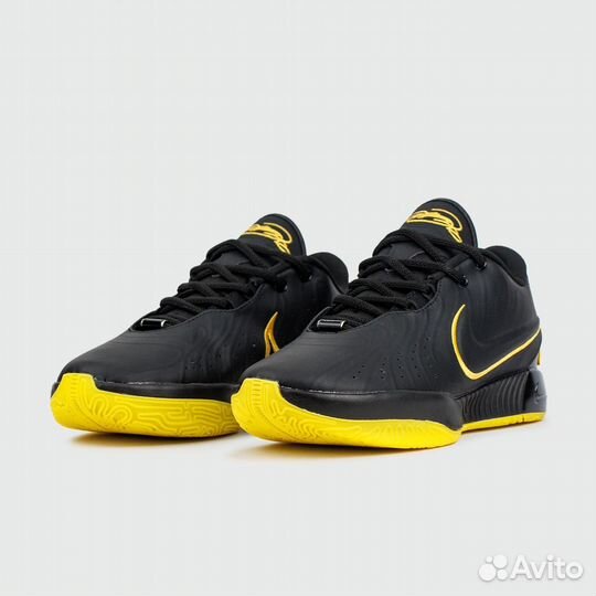 Кроссовки Nike LeBron 21 Black Yellow