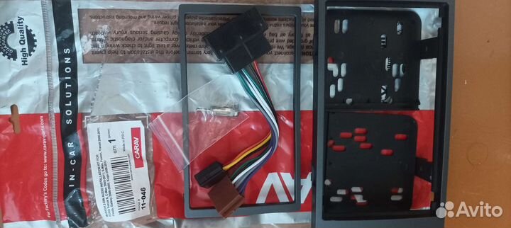 Комплект переходная рамка+разъем на магнитолу 2din