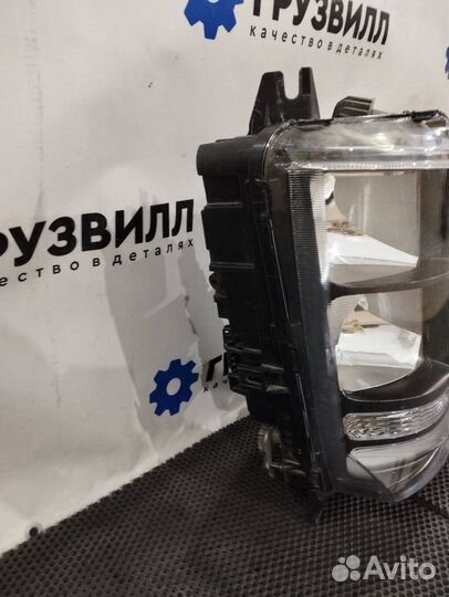 Фара правая Volvo FH4 087731149