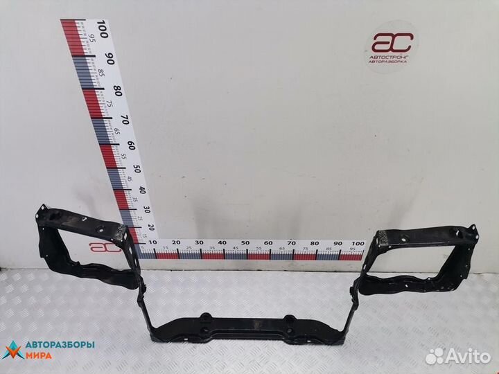 Передняя панель крепления облицовки (телевизор)