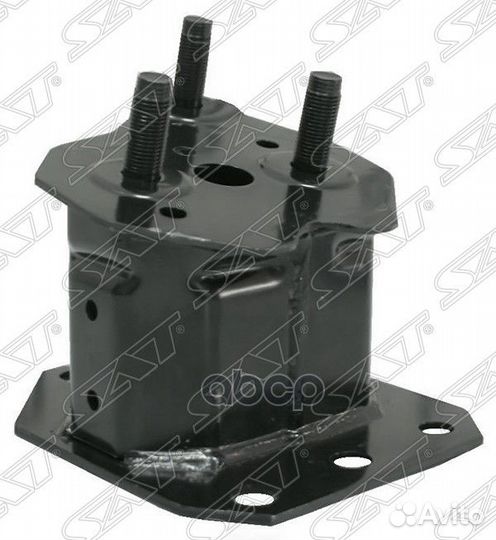 Кронштейн усилителя бампера Toyota Land Cruiser