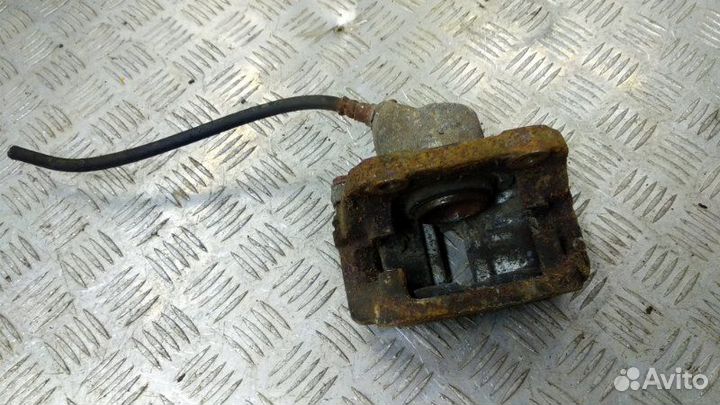 Суппорт передний левый Renault Logan 1 2004-2014