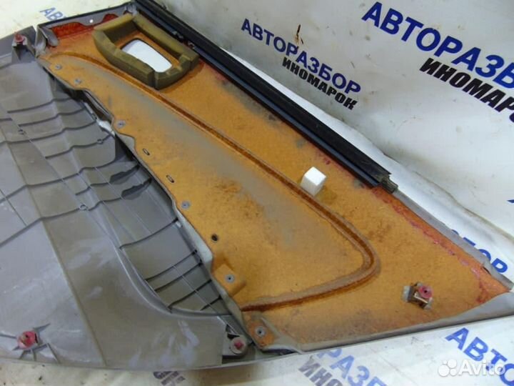 Обшивка двери задней левой для Toyota Prius 1 199