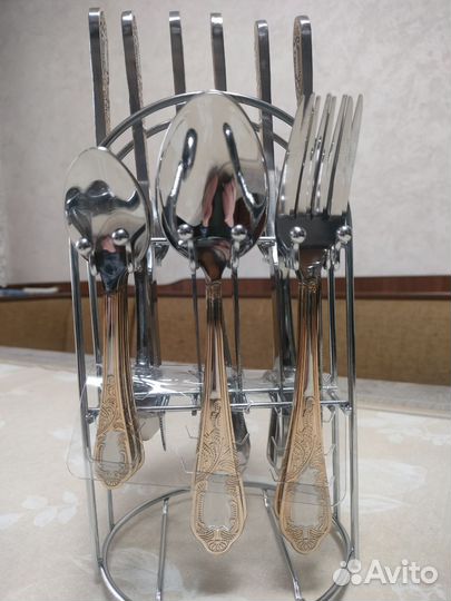 Набор столовых приборов