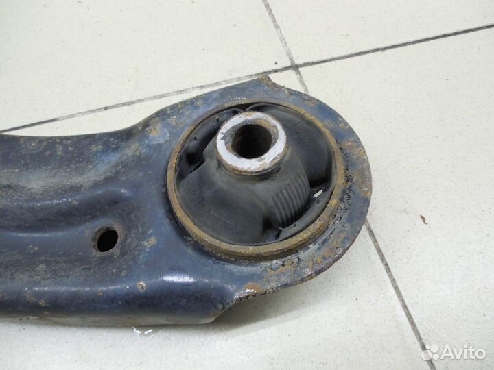 Рычаг передний правый Aveo (T300) 2011