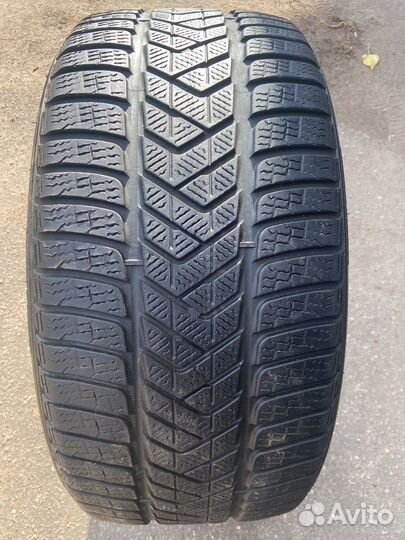Pirelli Winter Sottozero 3 275/35 R21 103V