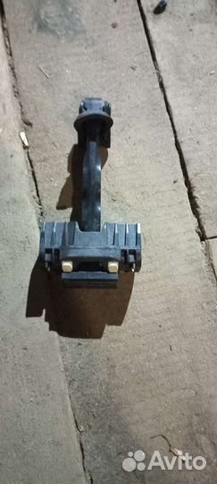 Дверные ограничители