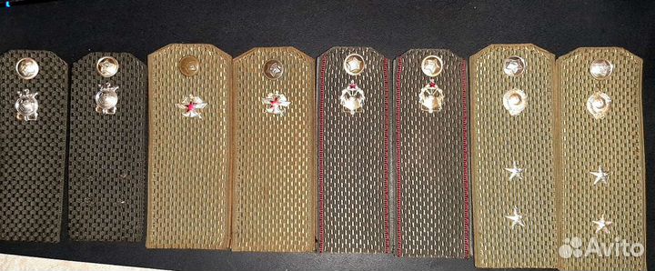 Погоны, эмблемы и знаки советской армии