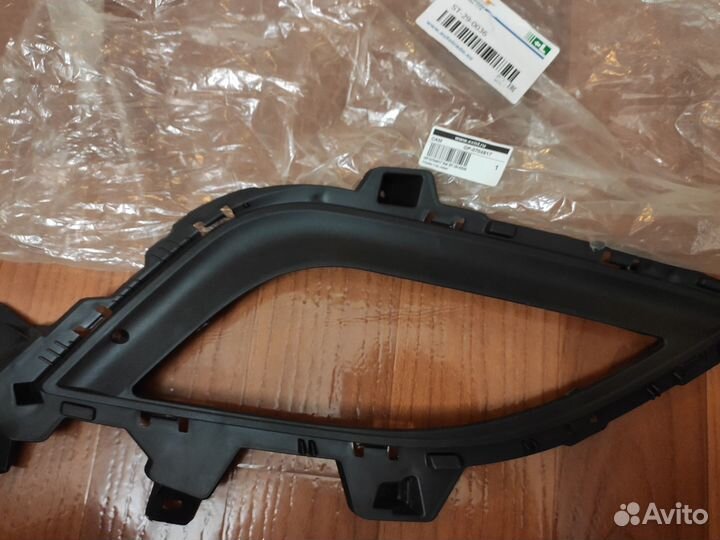 Левая рамка\оправа для птф I30 2012-2015