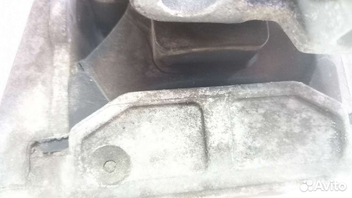 Опора двигателя правая Skoda Octavia A5